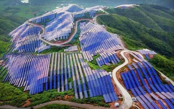 集中式光伏電站是什么？集中式光伏電站有什么優(yōu)缺點(diǎn)？