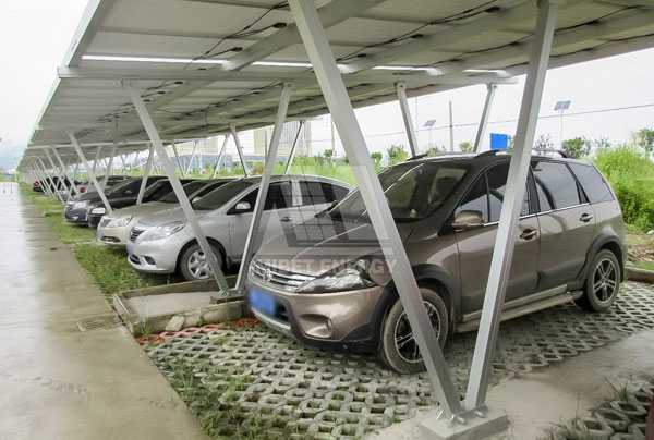 光伏車棚，清潔環(huán)保新思路